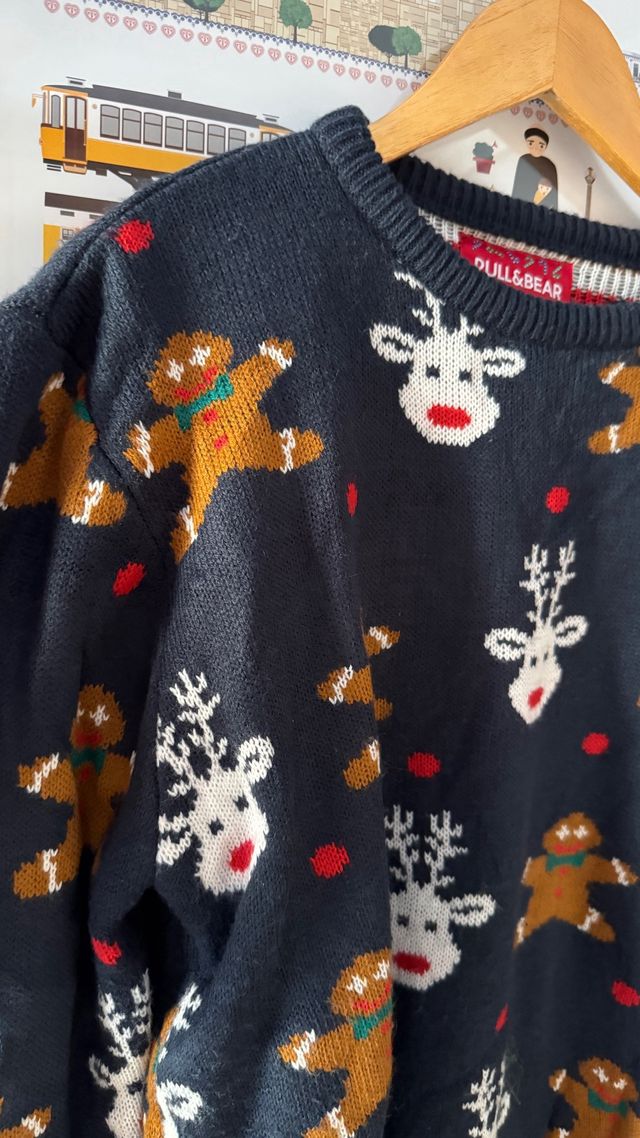 Jersey Navideño Pull&Bear Talla L
