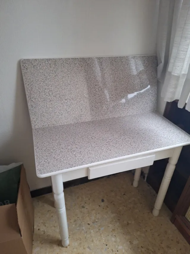 Mesa auxiliar cocina piedra y madera