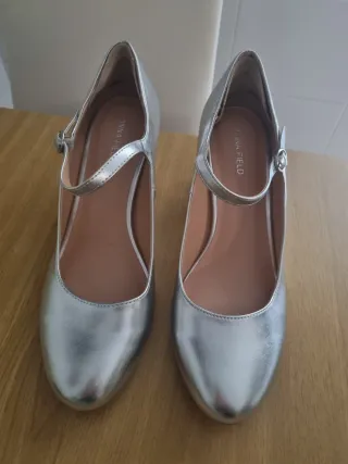 Zapatos de fiesta plateados Anna Field