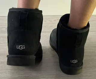 UGG BOTAS CLASSIC MINI MUJER