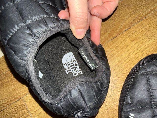 Pantuflas The North Face Thermoball Negras