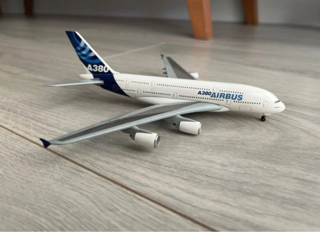 Maqueta Avión Airbus A380 Metal