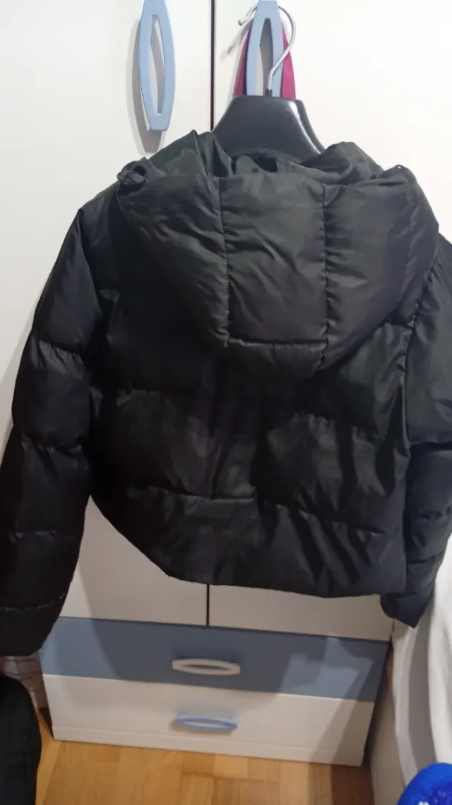 Plumífero niña corto negro 12 años