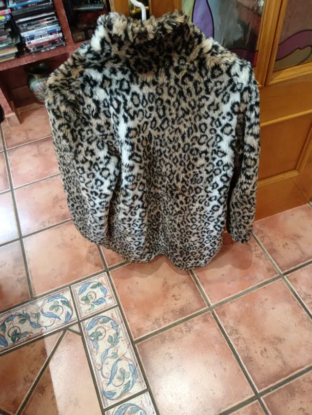 Abrigo leopardo
