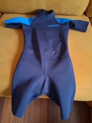 Neopreno OLAIAN azul y azul talla 4 años