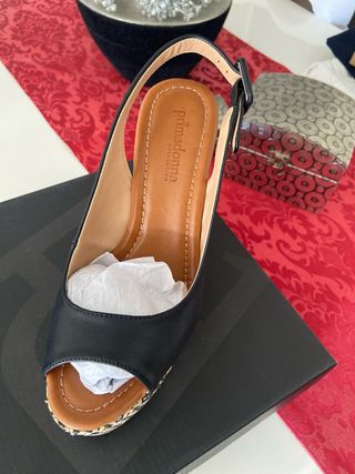 Sandalias cuña Primadonna Talla 37