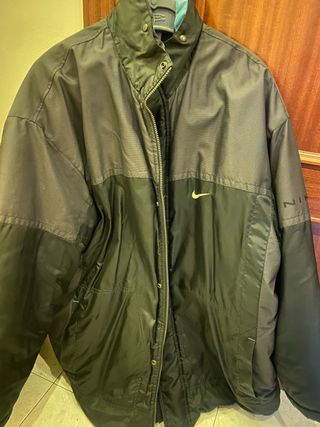 Plumas Nike Negro/Gris