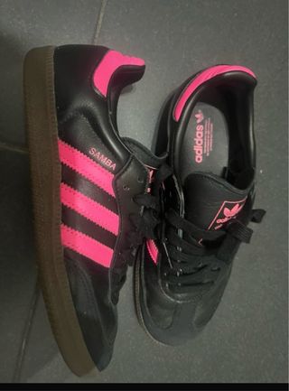 Adidas Samba Negro y Rosa
