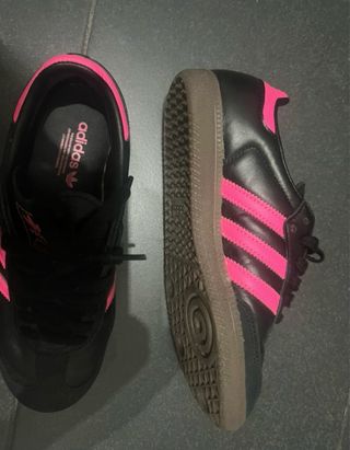Adidas Samba Negro y Rosa