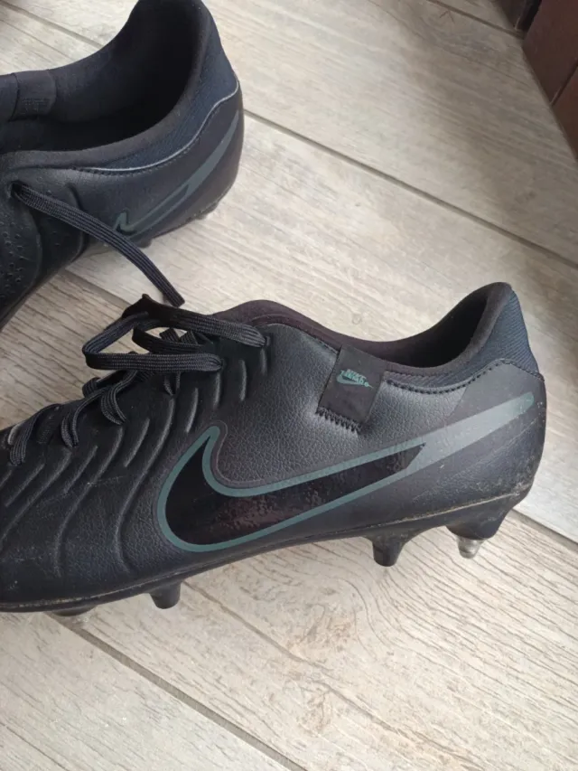 Scarpe calcio Nike uomo nere tacchetti ferro