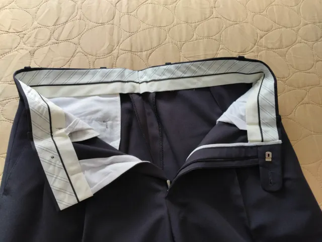 Traje de caballero azul marino