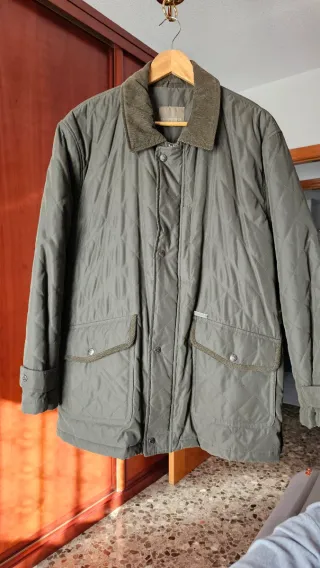 Chaqueta parka hombre verde oliva