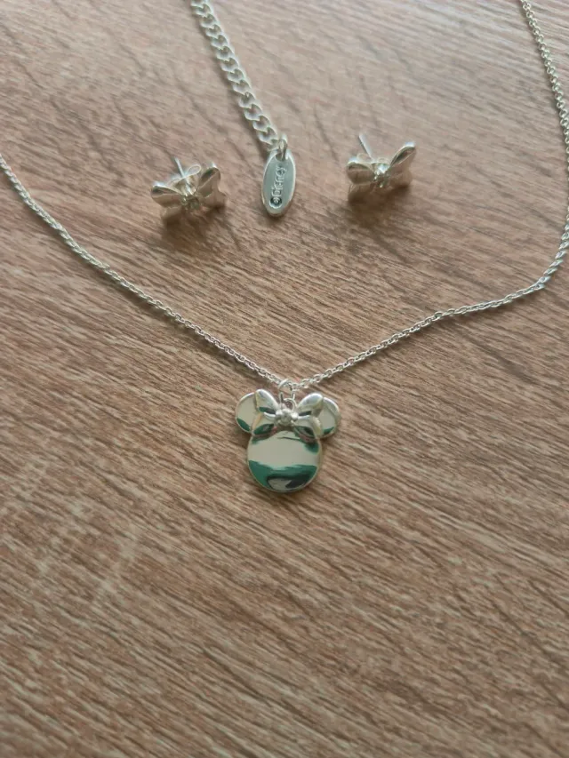 Conjunto Collar y Pendientes Minnie Disney