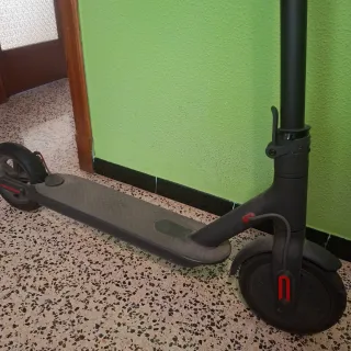 Patinete Eléctrico Negro