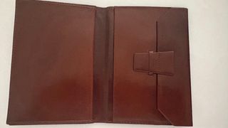 Cartera de piel para hombre