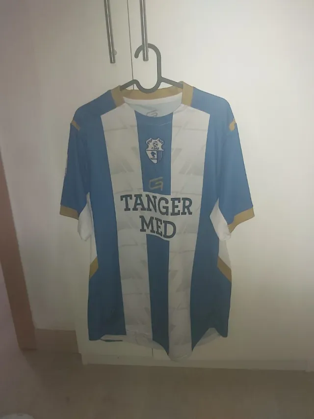 Camiseta Tanger Med Azul y Blanca