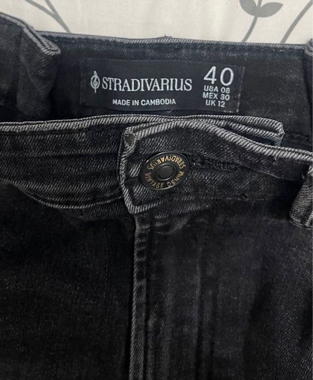 Pantalones Stradivarius