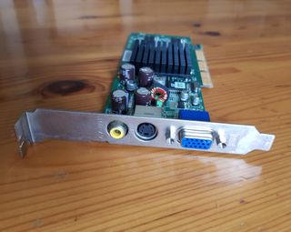 Scheda Video NVIDIA GeForce4 MX440SE 64MB AGP