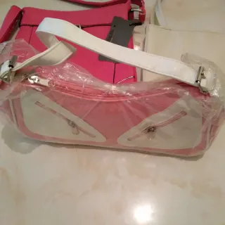 Bolso rosa y blanco nuevo + regalo