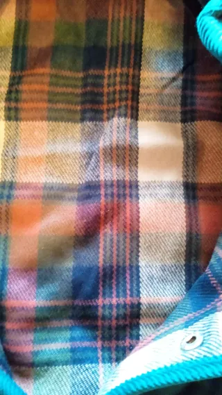 Cazadora acolchada verde