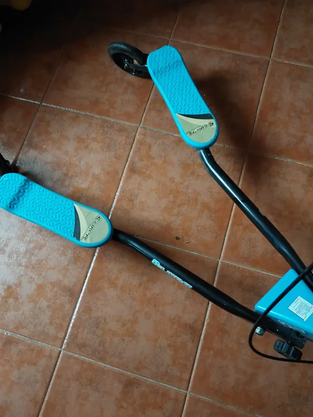 Patinete 3 ruedas azul