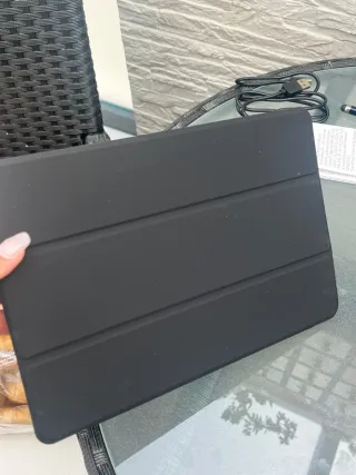 Tablet Android con Teclado y Ratón