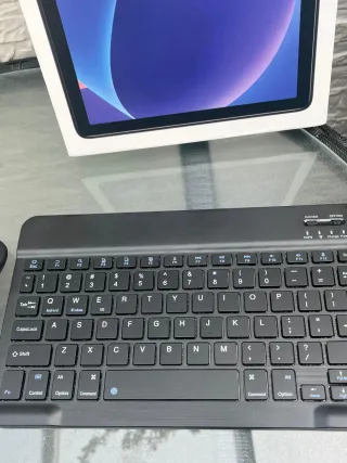 Tablet Android con Teclado y Ratón
