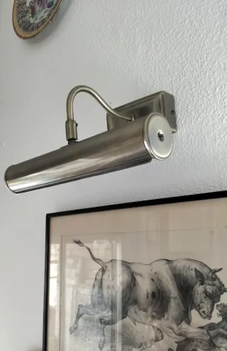 Lámpara de pared antigua