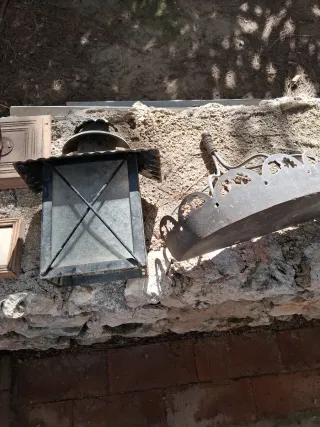 Lote perchas decorativas y aplique forja