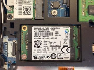 Portátil Dell Latitude E7440 - Batería KO
