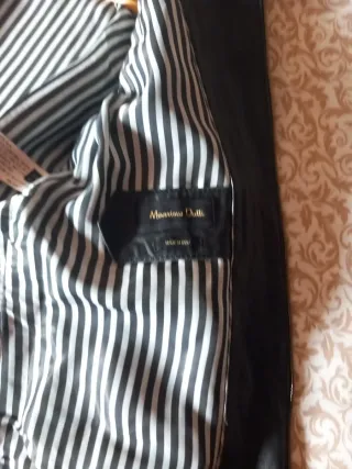 Chaqueta de cuero negra