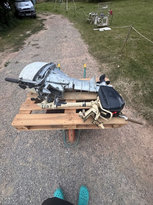 Motor honda fueraborda barco