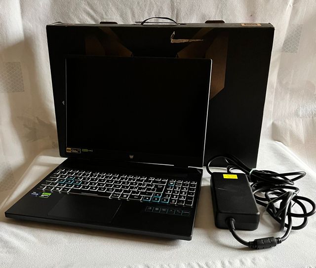 Acer Predator Neo 16 i9-13900 Nuovo