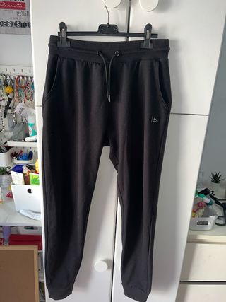 Chándal negro