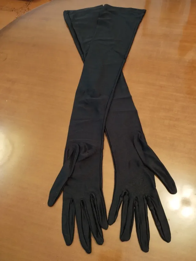Guantes largos negros