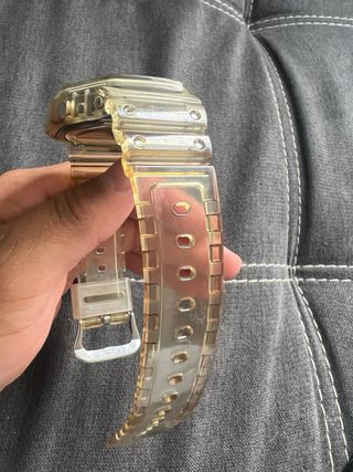 Reloj Casio G-Shock Dorado Transparente