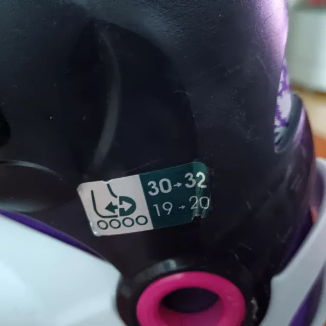 Patines Oxelo Morado y Blanco Talla 30-32