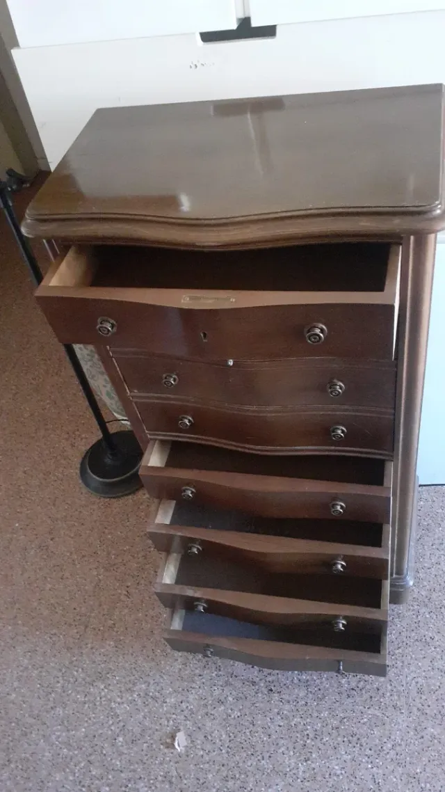 Cajonera de madera estilo vintage