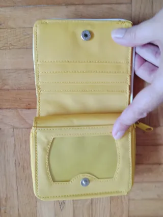 Cartera Billetero Charol Vintage Amarillo