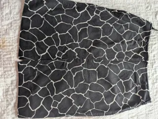 Falda recta estampado dálmata