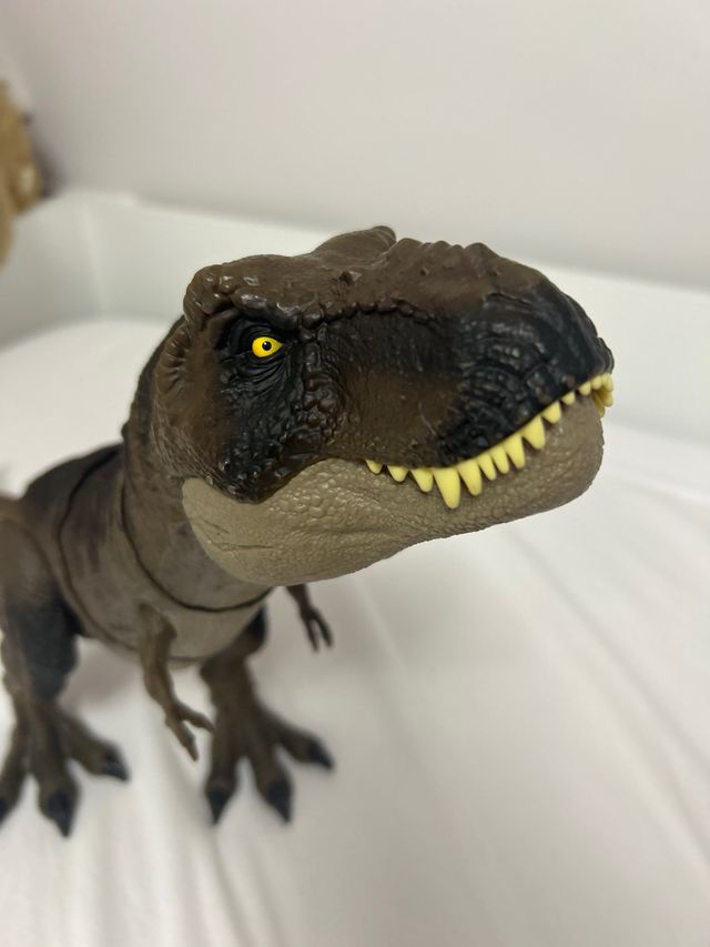 Dinosaurio T-Rex Jurassic World