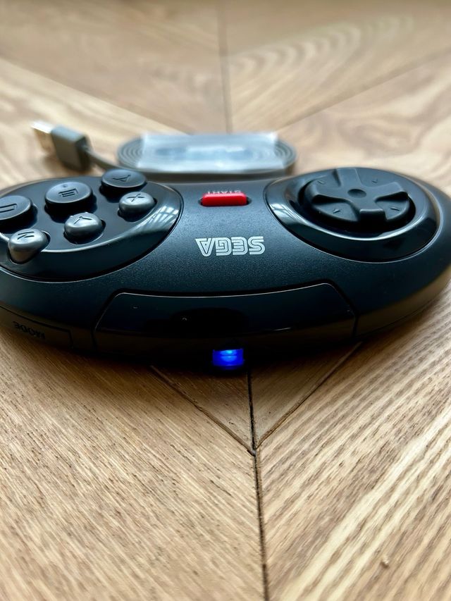Controller Bluetooth 8BitDo MegaDrive