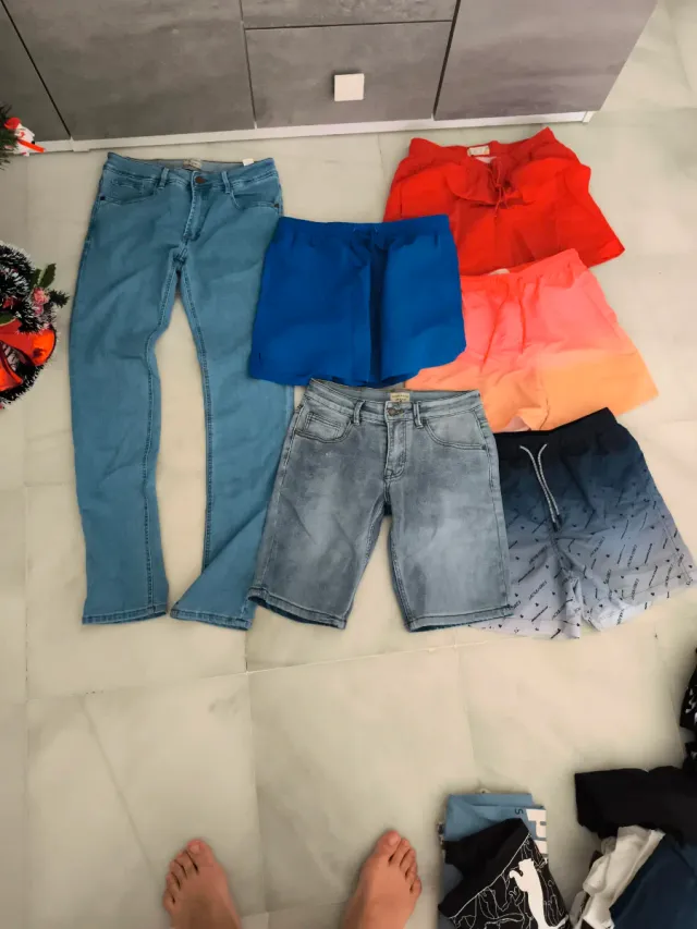 Lote pantalones, bermudas y bañador