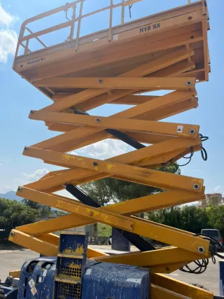 Plataforma Tijera H18 SX