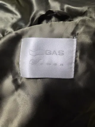 Abrigo pelo con capucha GAS