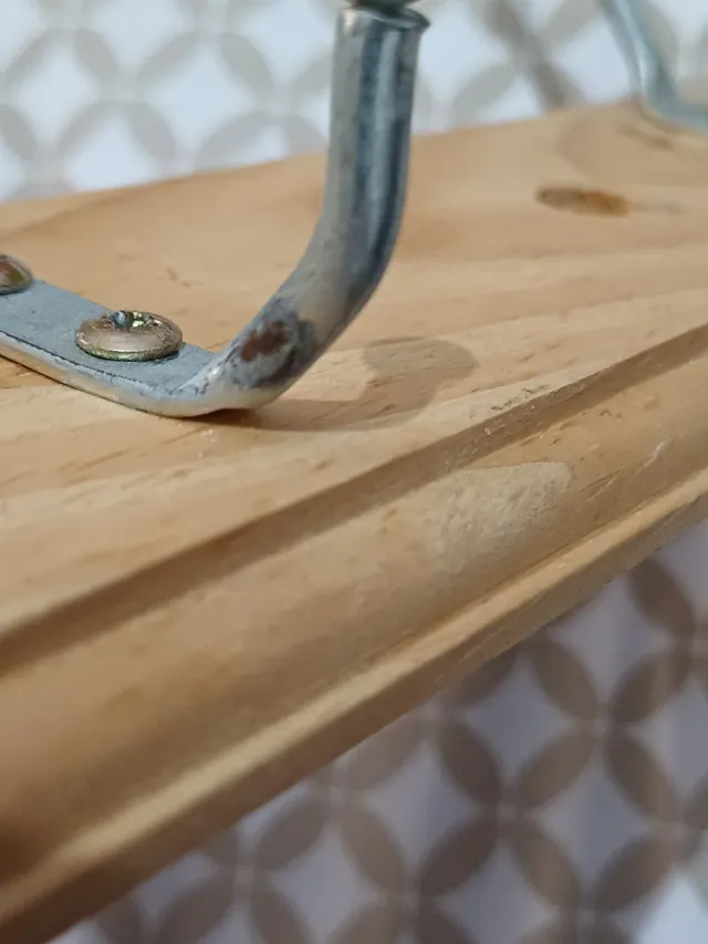 Appendiabiti da parete