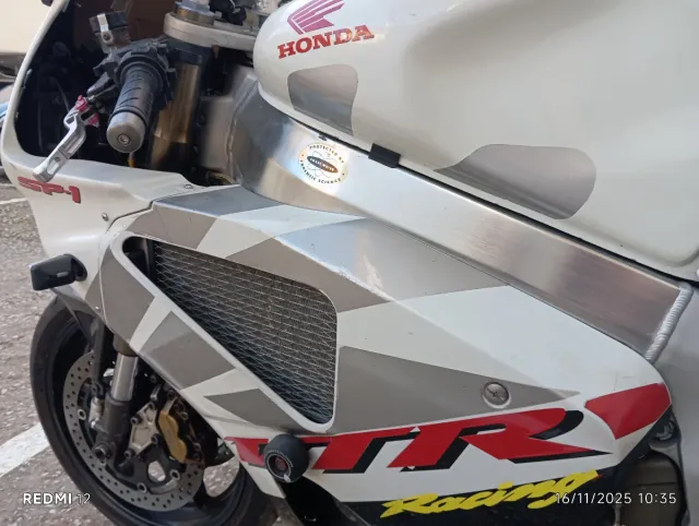 Honda VTR 1000 SP leer por favor