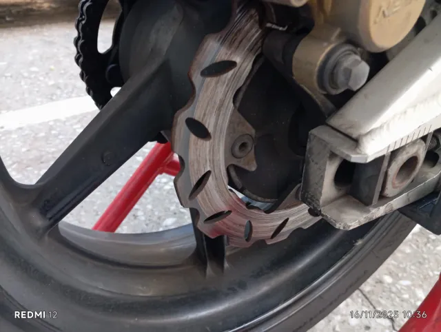 Honda VTR 1000 SP leer por favor