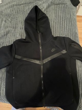 Conjunto Nike Tech Fleece Negro Talla M