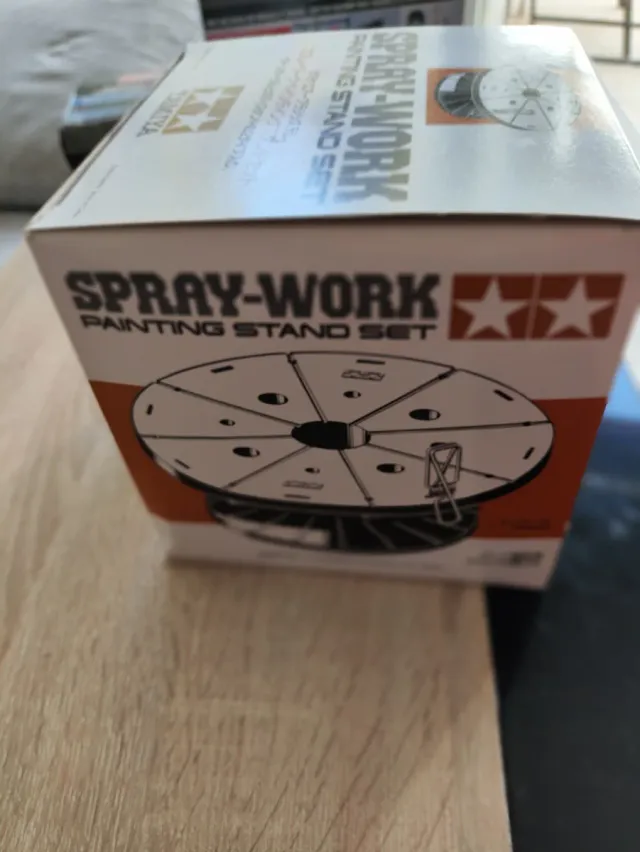 Juego de soporte pra pintura. NUEVO.